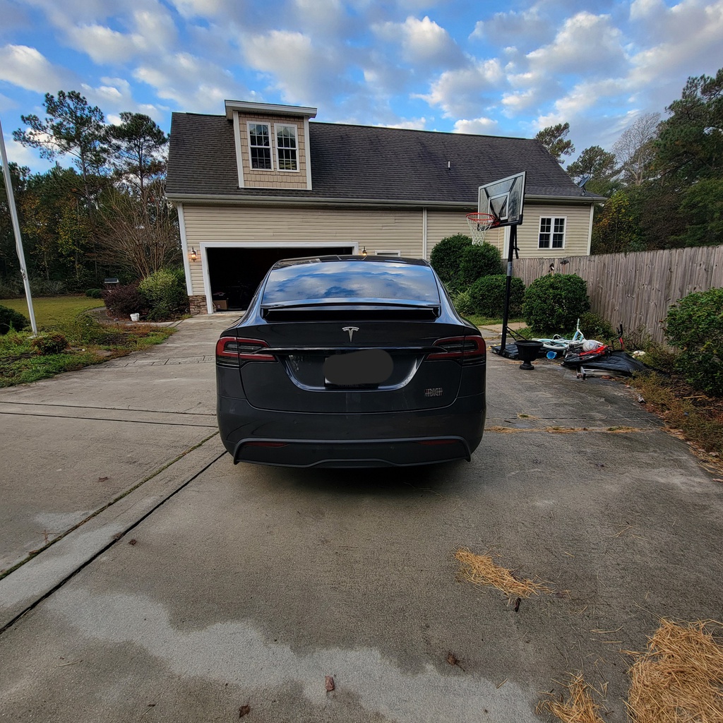 Used 2022 Tesla Model X Plaid with VIN 7SAXCBE61NF351915 for sale in Petaluma, CA